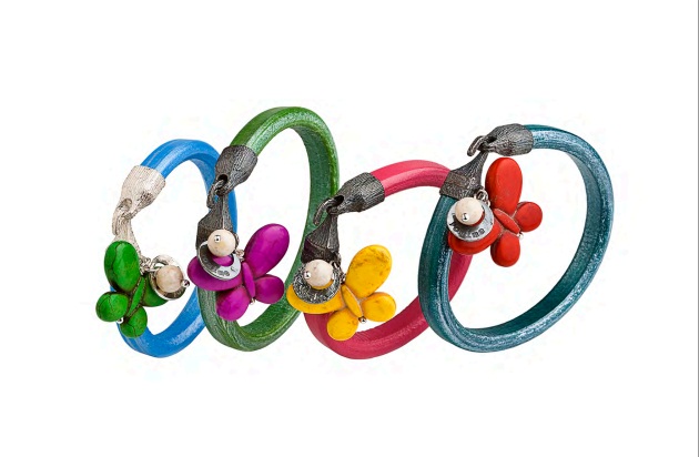 PULSERA CUERO MARIPOSA