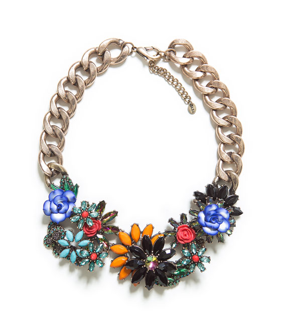 Collar Flores Joya Zara 29.95 euros
